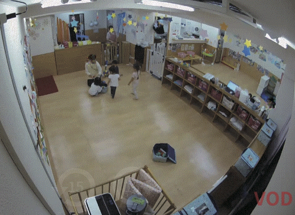 保育施設のカメラ映像